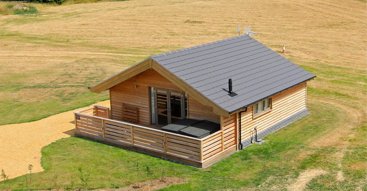 Fields End Lodges Doddington  Bagian luar foto