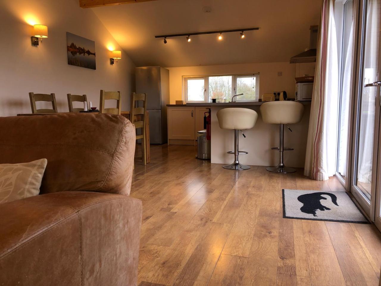 Fields End Lodges Doddington  Bagian luar foto