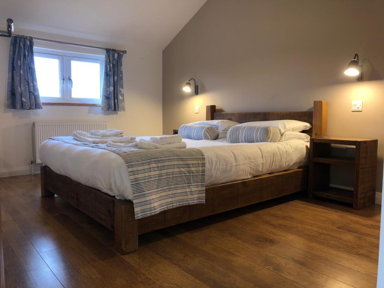 Fields End Lodges Doddington  Bagian luar foto